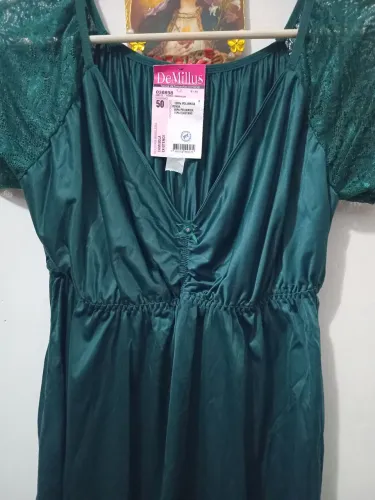 CAMISOLA DA DEMILLUS. BA COR VERDE ESMERALDA. NUMERAÇÃO 50