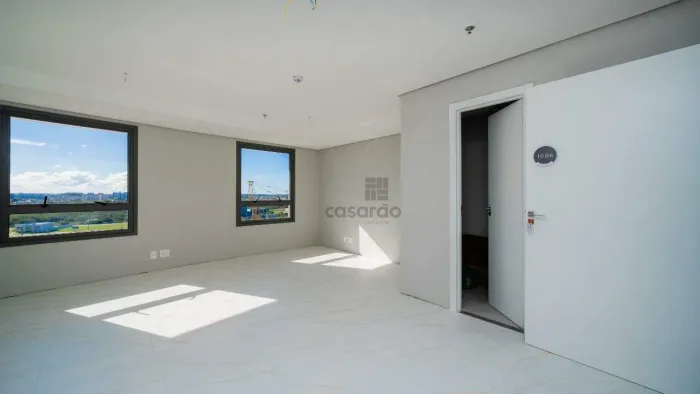 Sala de 30,97m² para aluguel em São Gonçalo (Frente) | 1 Banheiro | Portaria 24h