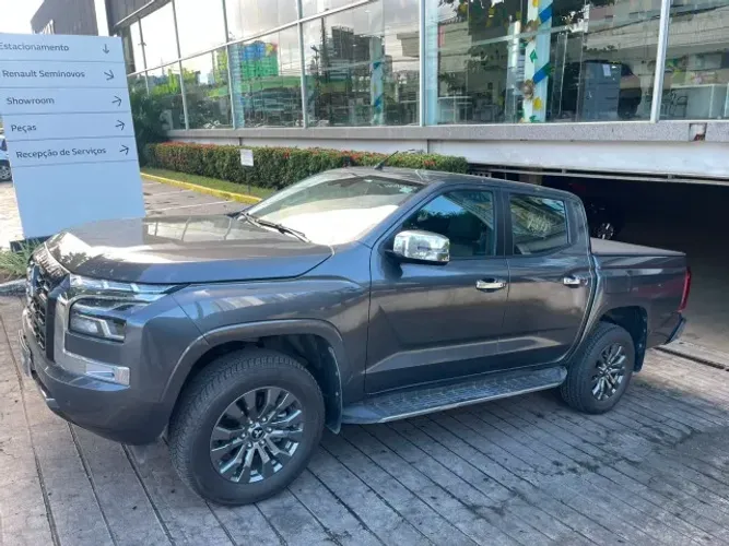 Mitsubishi TRITON HPE-S 2.4 CD 4X4 TB Diesel Aut. 2026