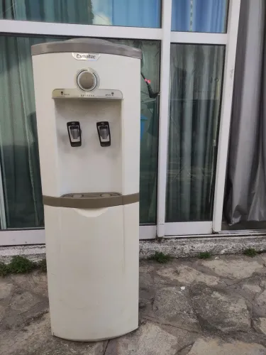 Gelágua esmalteque