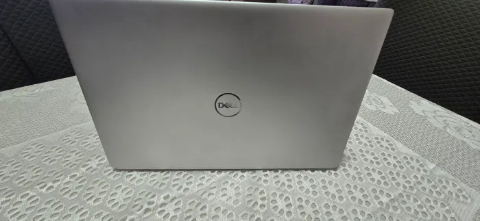 Notebook Dell Inspirion 15 5590 Intel I7 16gb 256gb Placa NVIDIA MX250 2g -Prata Excelente