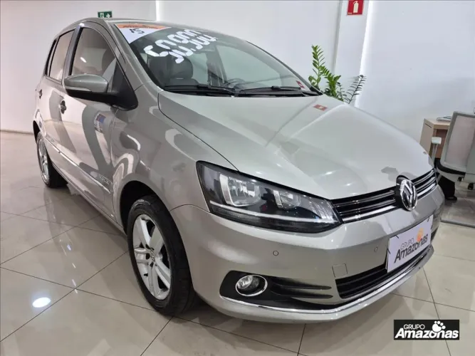 Volkswagen Fox 1.6 MI Total Flex 8V 5P 2015