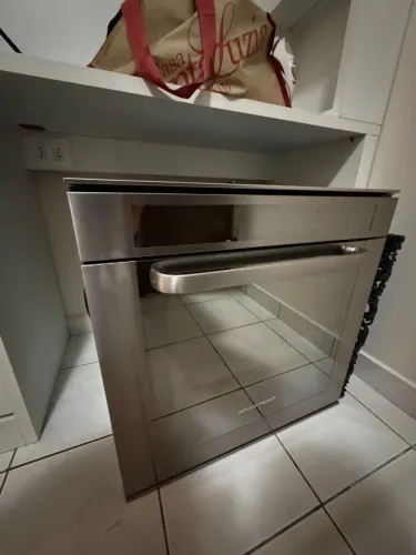 Forno de Embutir Elétrico Brastemp 67 Litros Inox com Função Ar Forçado e Painel Touch