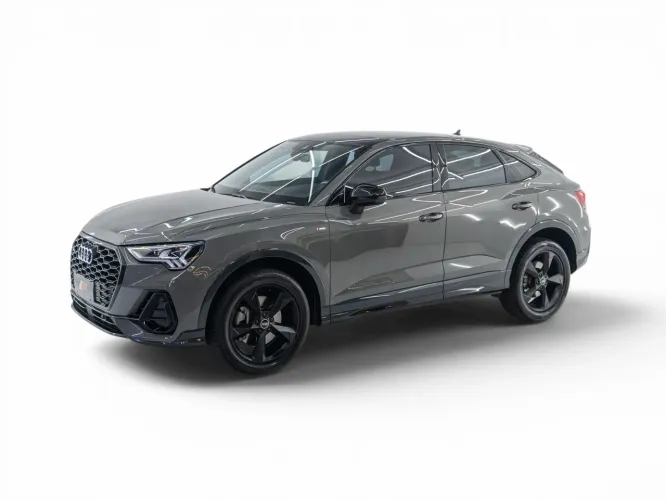 Audi Q3 SPB Perf. Black 2.0 TFSI Tipt. Quat. 2023