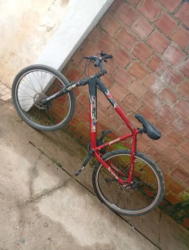 Bike GTS m1 modelo exclusivo bike toda original apenas umas peças trocadas