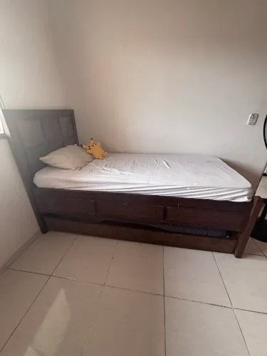 Cama de solteiro bicama com gavetas 