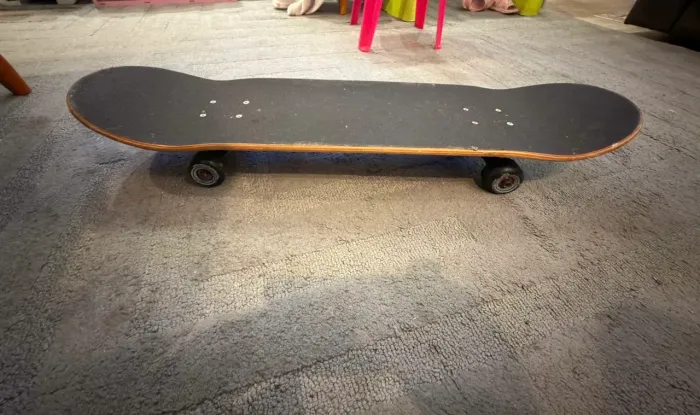 Skate Completo Hondar Skate Co. Conservado