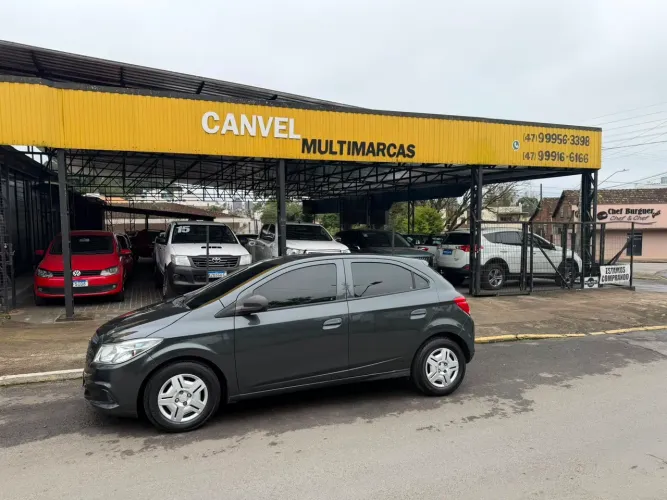 Chevrolet Onix JOY Hatch 1.0 8V Flex Mec. 4P 2018