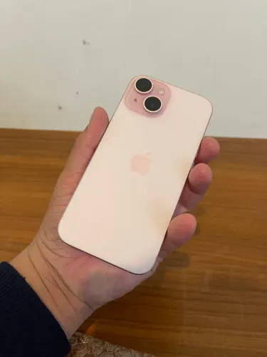 iPhone 15 Rose 256Gb