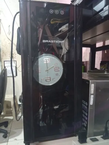 Adega Brastemp BZC12 - 220V - Com defeito (Para conserto ou peças)