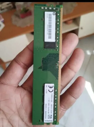 Memória RAM 8GB DDR4 frequência 2666Mhz KINGSTON