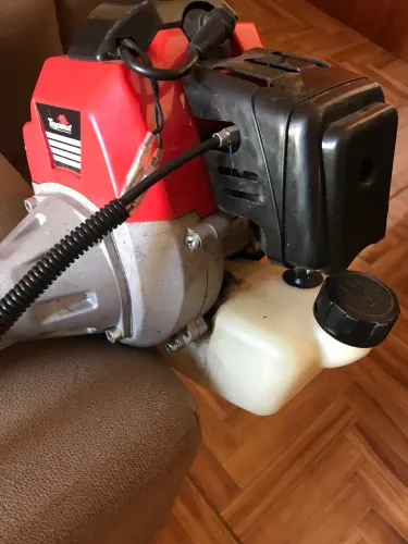 Rocadeira Toyama semi nova