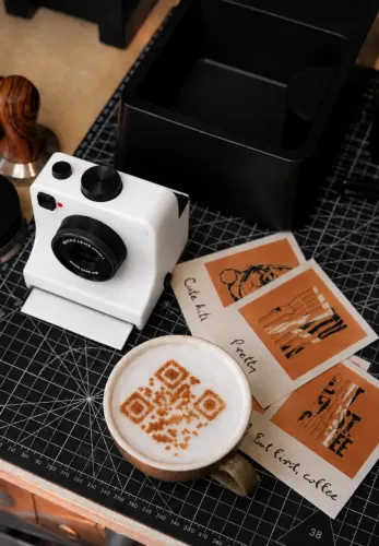 ? Máquina de Café com 12 Cards para Personalização      
