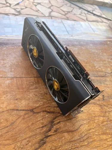 Placa de vídeo RX 5700xt