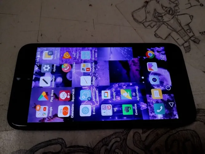Celular LG K10 32gb e 2gb ram. Funcionando perfeitamente. Bateria ruim viciada