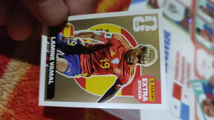 Figurinha Dourada Lamine Yamal 