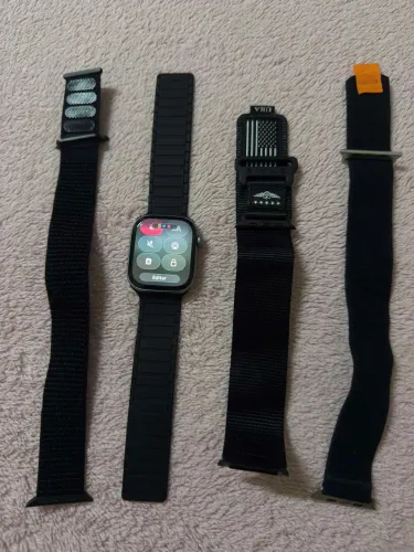 Vende-se Apple Watch séries 11 46mm, com apenas 2 meses de uso