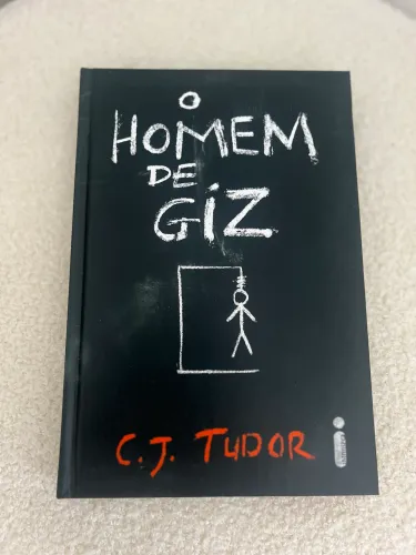 O Homem de Giz - C.J. Tudor | NOVO e nunca lido!