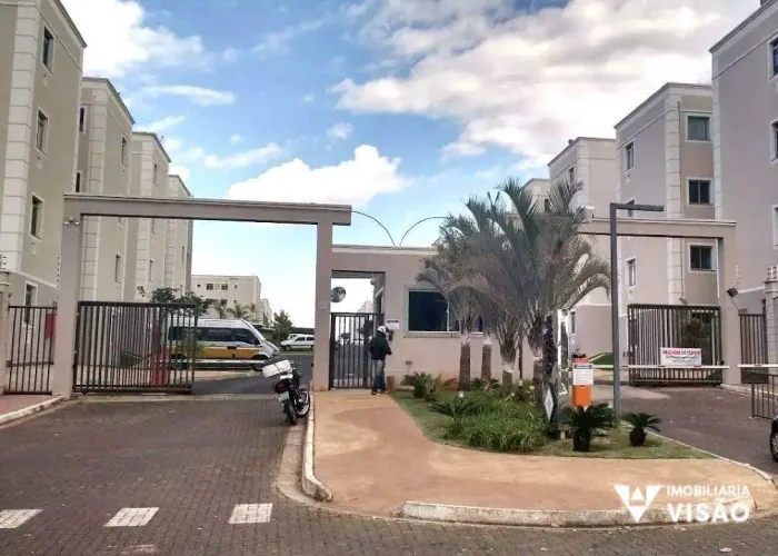 APARTAMENTO MOBILIADO COM 02 QUARTOS, ESTACIONAMENTO NO BAIRRO GUANABARA