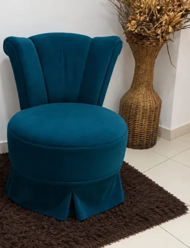Vendo cadeira super charmosa