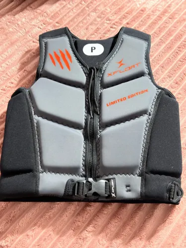 Colete XFloat Limited Edition P ? nunca usado