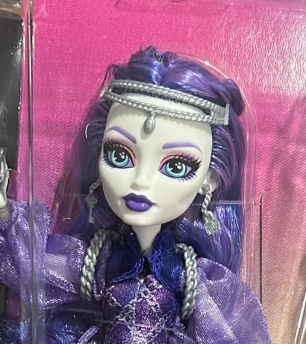 Monster High Spectra Lacrada