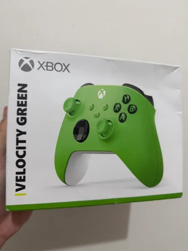 Controle Microsoft Xbox Wireless Series X/s Velocity Green Cor Verde