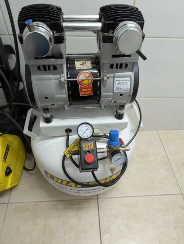 Compressor Ar Odontológico Chiaperini 40 Litros 10 Pés 2 Hp 