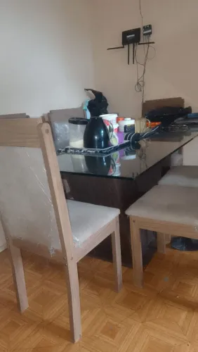 Mesa tampo de vidro 6 cadeira 