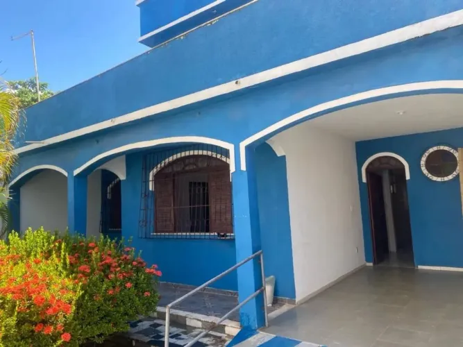 Casa com 5 dormitórios para alugar, 300 m² por R$ 5.900,00/mês - Pituaçu - Salvador/BA