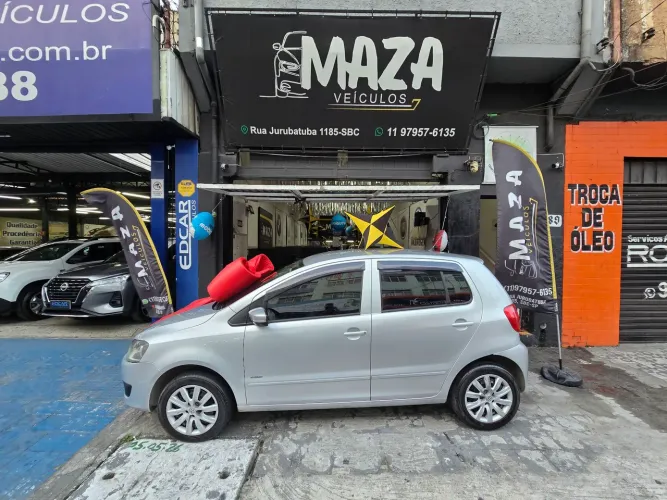 Volkswagen Fox 1.0 MI Total Flex 8V 5P 2011