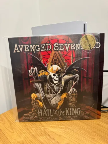 Avenged Sevenfold - Hail to the king
