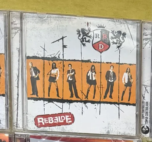 CD Rebelde - RBD (RELANÇAMENTO)