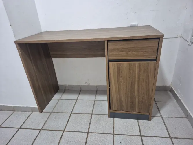 Mesa de escritório/estudo