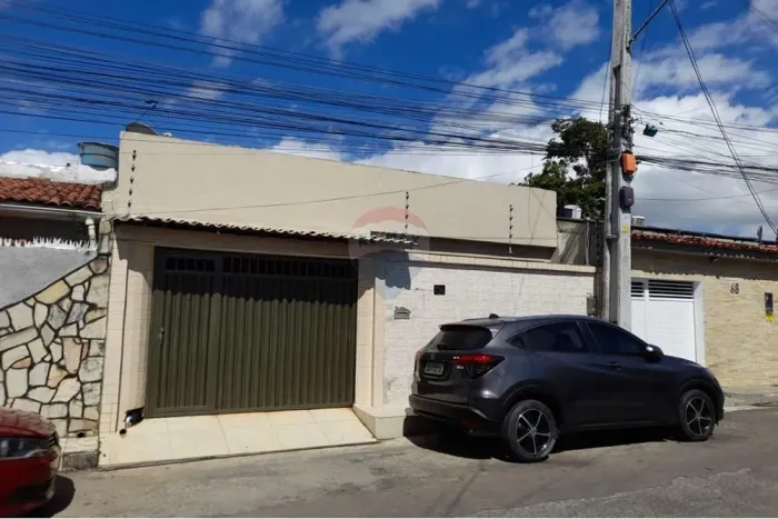 Casa em Jacintinho, Maceió Ótimo Preço, 2 Suítes! - Aceita Financiamento