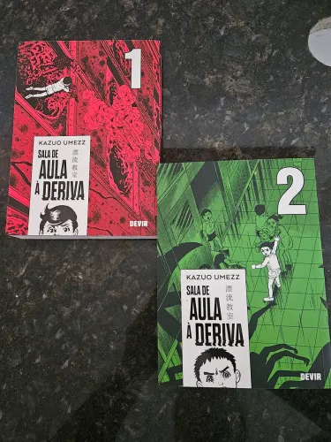 Sala de aula à deriva - vol. 1 e 2.