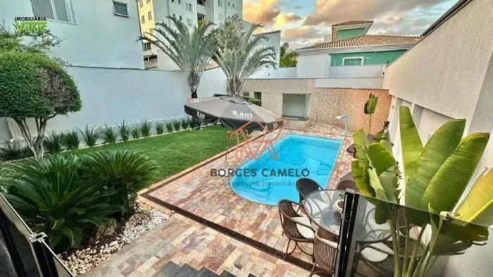Casa com 4 quartos à venda, 191 m² por R$ 2.390.000 - Castelo - Belo Horizonte/MG