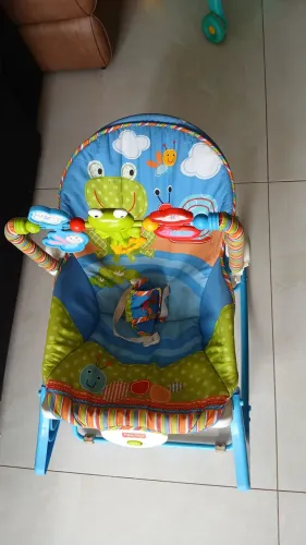 Cadeira de descanso ninar neném Fischer Price