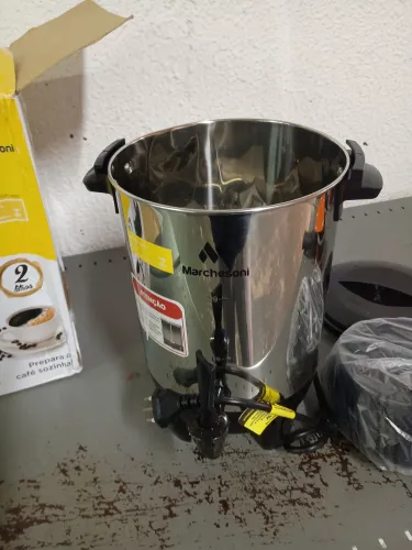 Cafeteira Elétrica 2 Lts