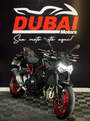 KAWAZAKI Z900 2021 