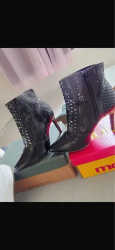 Bota salto 