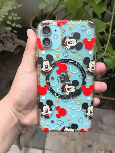 Iphone 11 pra levar logo