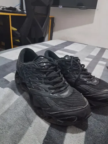 Tênis mizuno prophecy 8