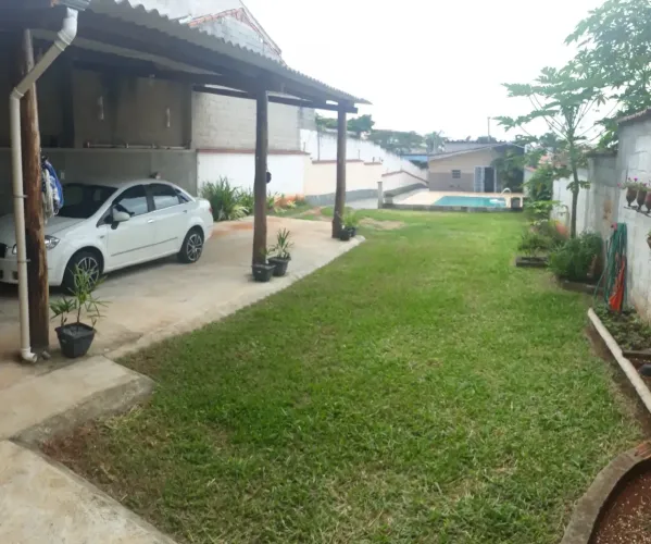 Casa a venda na Vila Suissa, 3 dormitórios, 1 suíte, edícula nos fundos, piscina, terreno