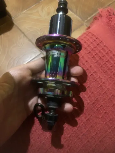 Cubo pro 7 barulhento