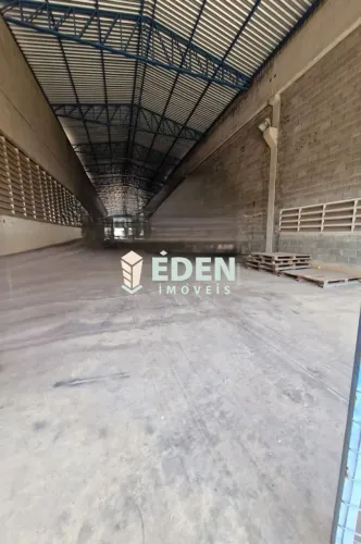 Galpão Industrial com 3.316,00 metros quadrados, em Condomínio para Locação na Avenida Par