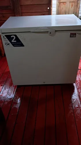 Estou vendendo um freezer da marca fricon 