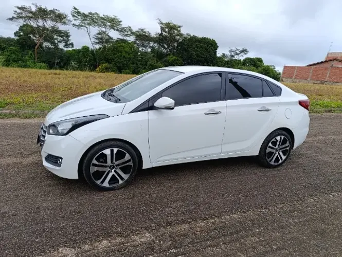 Hyundai HB20S C.plus/c.style1.0 Flex 12V Mec. 4P 2016