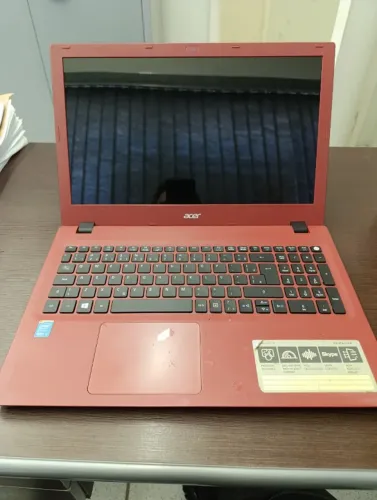 Notebook Acer E5-573-37EP 4GB SSD 512GB 15,6"
