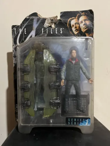 Agente Fox Mulder (com a câmara Cryopod / uniforme ártico)
